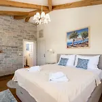 Сasa de vacaciones Villa Kastelir