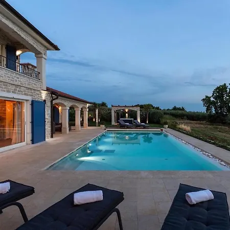 Villa Kastelir Feriehus Poreč