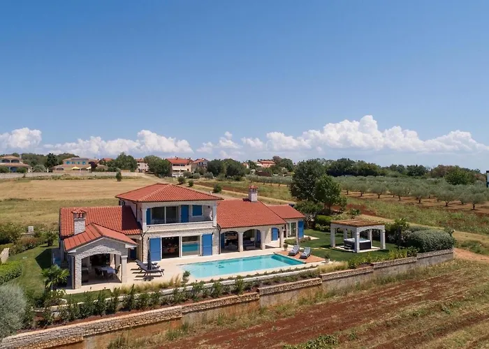 Villa Kastelir Дом отдыха Пореч